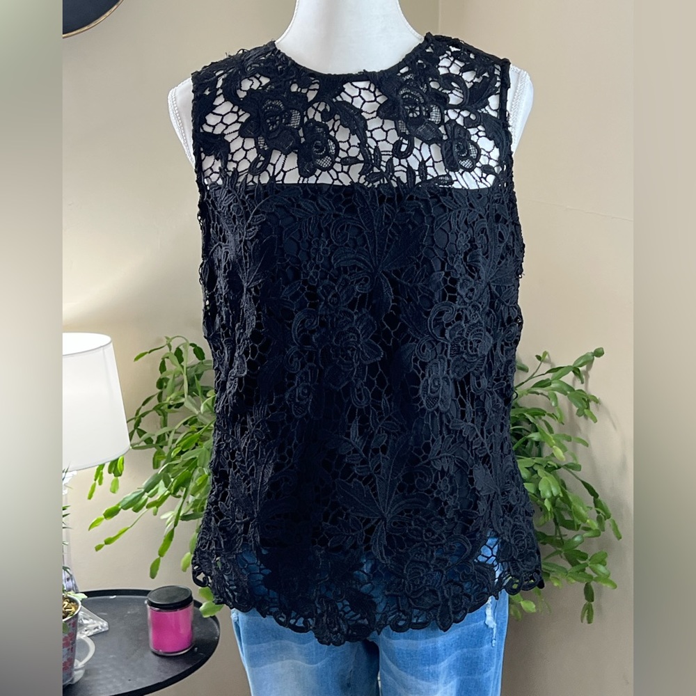 Nanette Lepore Black lace sleeveless dress top. Size large
